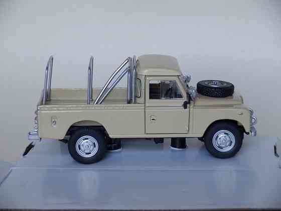 Land Rover Series 3 109 - CARARAMA - 1/43 Донецк