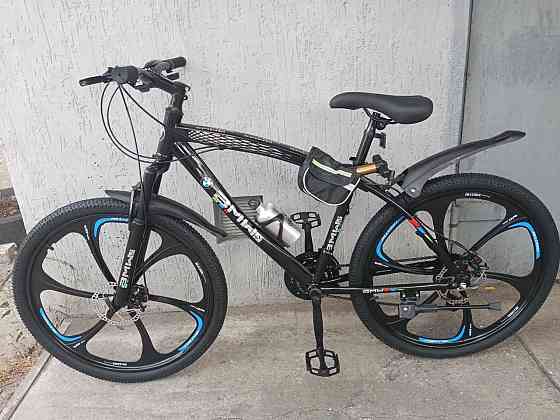 BMW, велосипед на литых дисках, д.26 Макеевка