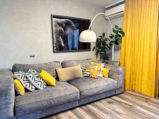 Сдаётся однокомнатная квартира с красивым ремонтом на Текстильщике, Кировский р-н Донецк