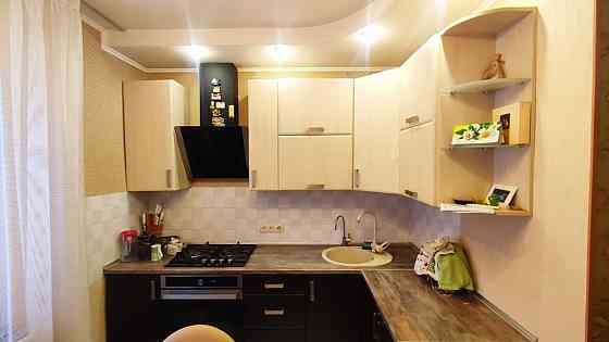 Продам 1 комнатную квартиру на Голубом 2 Донецк