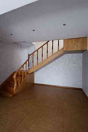 Продам 2х этажный дом 120 кв.м. Донецк