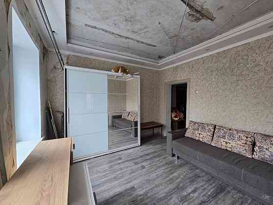 Продам крупногабаритную 2-х к квартиру , Гвардейка, Восточный, ул. Ферганская. Макеевка