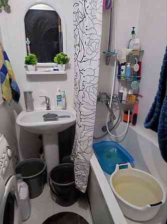 Продам 2ком Шaxтepcкая площадь, Киевский район Донецк