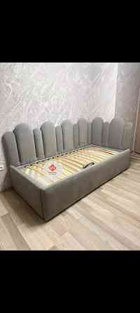 Кровать с мягким изголовьем Донецк