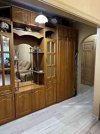 Сдаю трехкомнатную квартиру 66.0 м² этаж 1/5 район Петровский, Площадь Победы Донецк