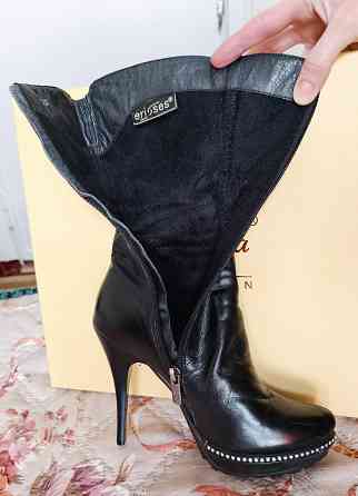 Полусапожки на шпильке со стразами, 35 размер Донецк