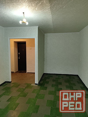 Продаётся 1 комнатная квартира в Кировском районе, Текстильщик Донецк - изображение 1