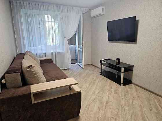 Сдается двухкомнатную квартиру 45м² этаж 4 Пролетарский район Раздольная улица Донецк