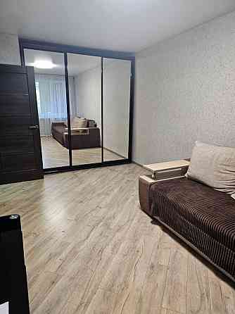 Сдается двухкомнатную квартиру 45м² этаж 4 Пролетарский район Раздольная улица Донецк