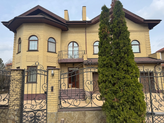 Продажа дома в Хорошово в идеальном состоянии, роскошный ремонт, качественные материалы. Донецк