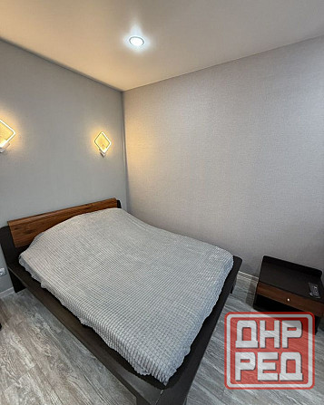 Сдаю однокомнатную квартиру 34.0 м² этаж 2/5 город Донецк Калининский район, Парк Гулливер, Детская Донецк - изображение 2