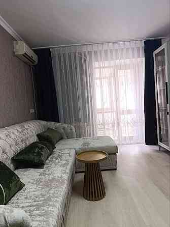 Сдается 2х комнатная квартира 54 кв метров Киевский район Донецк