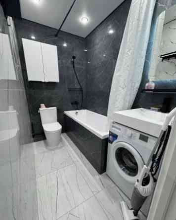 Сдаю двухкомнатную квартиру 55.0 м² этаж 2/8 город Донецк, Ворошиловский район, Крытый рынок Донецк