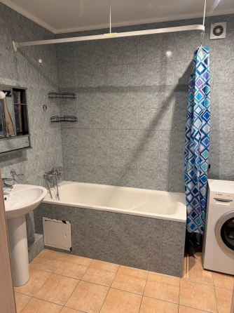 Сдается светлая 2-к квартира. Донецк