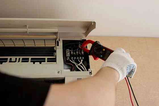 Чистка и обслуживание сплит систем. Дозоправка Донецк