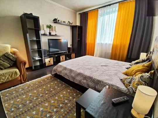 Сдаётся 1-ка в центре города Ворошиловский р-н, б-р Шевченко ориентир Рамада, Набережная Донецк