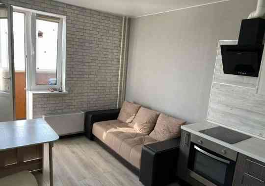 Сдаю однокомнатную квартиру 40.0 м² этаж 3/8 Ворошиловский район, Крытый рынок Донецк