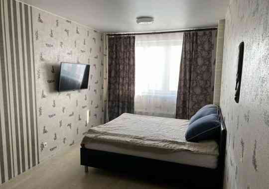 Сдаю однокомнатную квартиру 40.0 м² этаж 3/8 Ворошиловский район, Крытый рынок Донецк