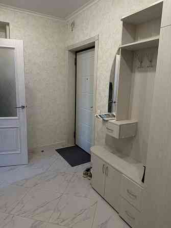 Сдаю однокомнатную квартиру на длительный срок в Ленинском районе, ул. Куйбышева Этаж: 3 Площадь: 36 Донецк