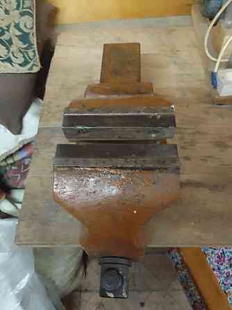 Прод. мощные тиски. Донецк