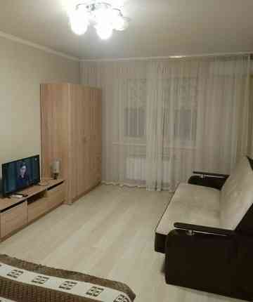 Сдаю однокомнатную квартиру 40.0 м² этаж 3 город Донецк, Донецк