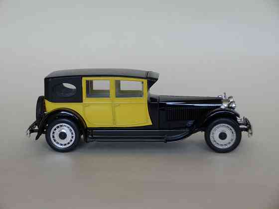 Bugatti Royale 41 (1928) - RIO - 1/43 (картон от другой модели) Донецк