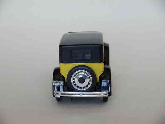 Bugatti Royale 41 (1928) - RIO - 1/43 (картон от другой модели) Донецк