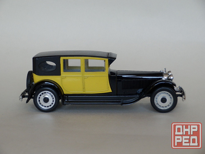 Bugatti Royale 41 (1928) - RIO - 1/43 (картон от другой модели) Донецк - изображение 4