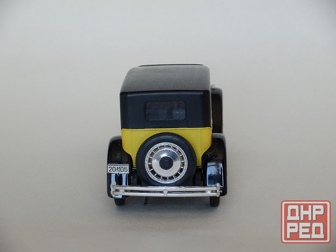 Bugatti Royale 41 (1928) - RIO - 1/43 (картон от другой модели) Донецк - изображение 3