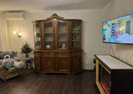 Сдается очень уютная и крупногабаритная двухкомнатная квартира в Ворошиловском районе Донецка Донецк