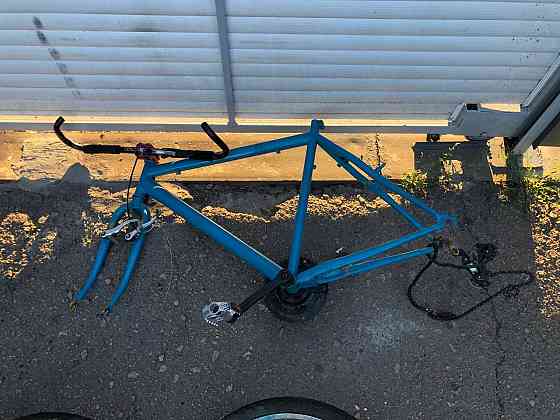 продаю велосипед в разобранном виде в хорошем состоянии Донецк