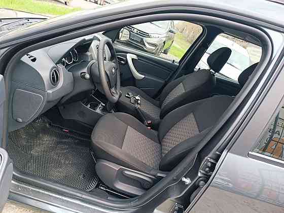 Новый Лада Ларгус 5 мест Донецк