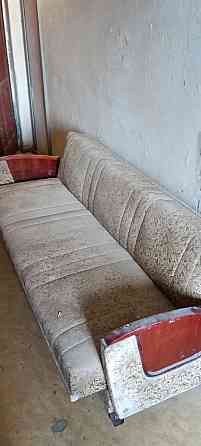 Отдам диван Донецк