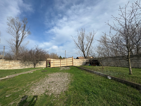Продается уникальный объект на закрытой территории в с. Андреевка Донецк