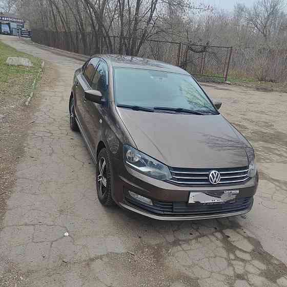 Продам Фольксваген Поло на автомате рестайлинг 2015 год Донецк