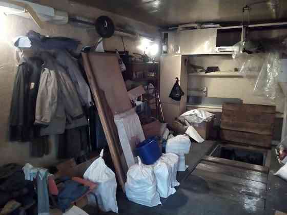 Продам капитальный гараж в а.к. "Прокатчик" Донецк