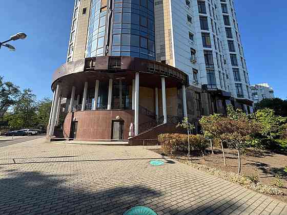 Аренда коммерческого помещения в «Обкомовском доме» (обл. травматология) Донецк