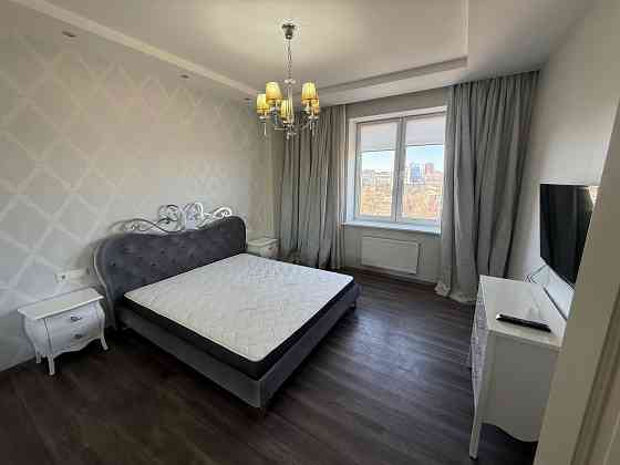 Продается Роскошная 4-комнатная квартира в элитном Доме на Проспекте Мира - Набережная! Донецк