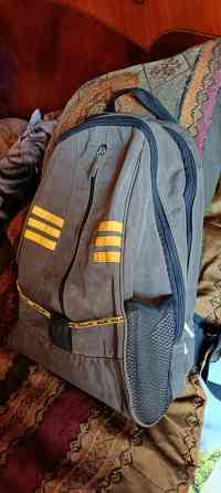 Отдам бесплатно рюкзак. Донецк