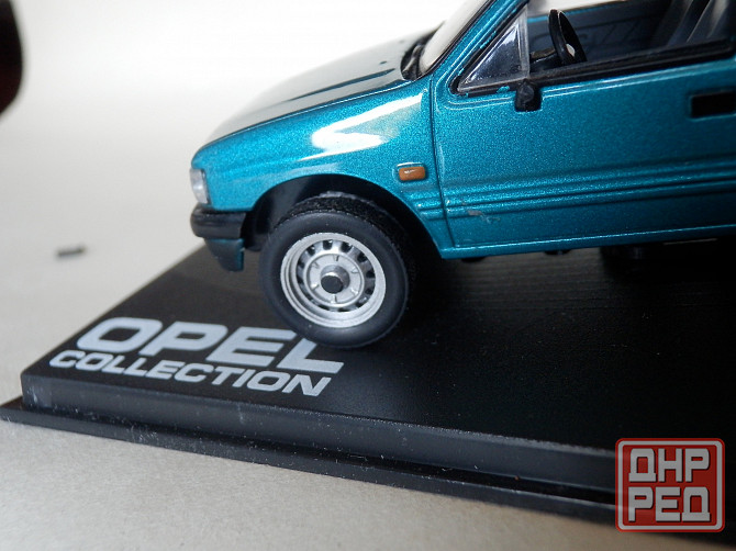 Opel Campo (сломано зеркало, скол краски, трещина в боксе) - Eaglemoss -1/43 Донецк - изображение 6