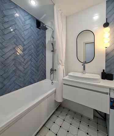 Сдаю двухкомнатную квартиру 42.0 м² этаж 1/5 район Ворошиловский, Набережная улица, 159, проспект Ми Донецк