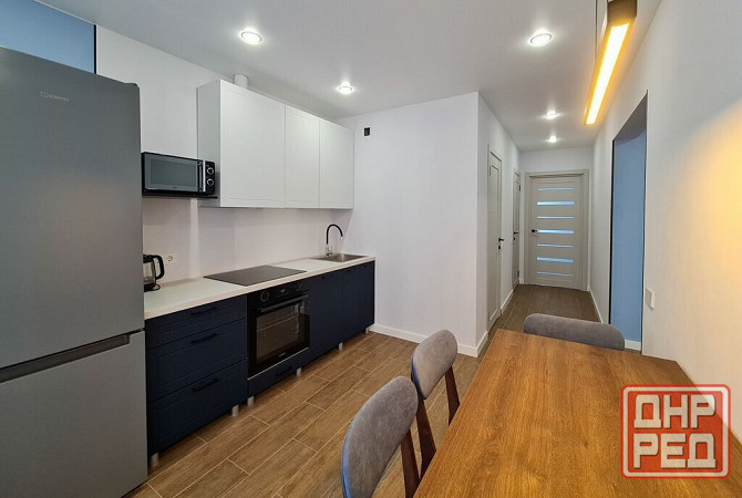 Сдаю двухкомнатную квартиру 42.0 м² этаж 1/5 район Ворошиловский, Набережная улица, 159, проспект Ми Донецк - изображение 1