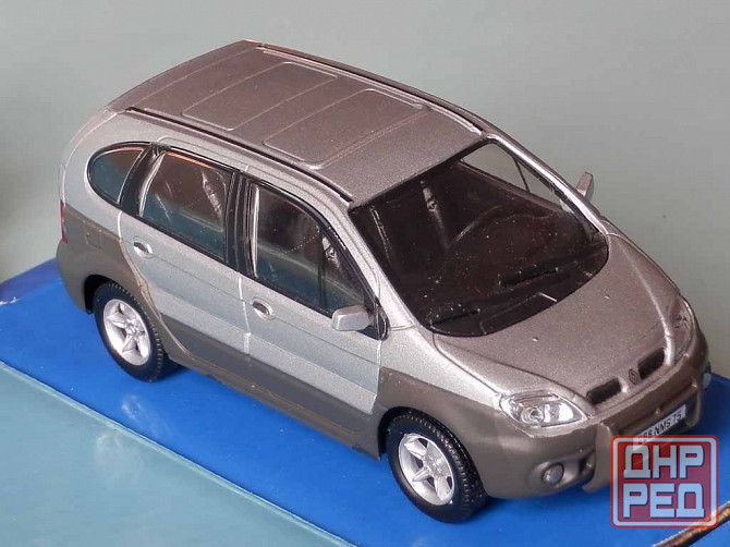 Renault RX4 (серебристый) - CARARAMA - 1/43 Донецк - изображение 6