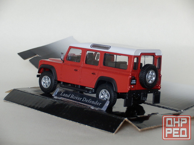 Land Rover Defender 110 - CARARAMA - 1/43 Донецк - изображение 3