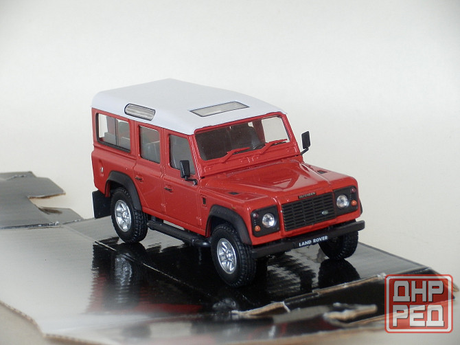 Land Rover Defender 110 - CARARAMA - 1/43 Донецк - изображение 6