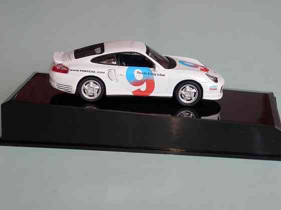 Porsche 911 Turbo 2000 - KDW -1/43 Донецк