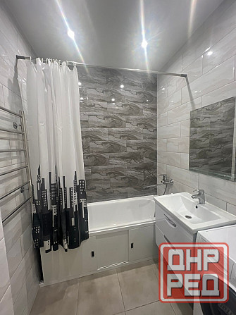 Сдается двухкомнатная квартира, от собственника г. Макеевка мкр.Комсомольский д24. Макеевка - изображение 1