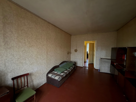 Продам 2-х комн. кв., 3/4 эт., 56.4 м.кв. - Макеевка, ул. Седова, бол. Проф. осмотра Макеевка