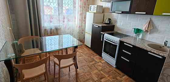 Сдаю светлую и уютную двухкомнатную квартиру на длительный срок. Донецк