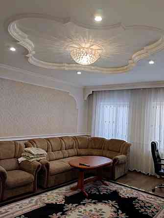 Шикарный до в 5 ти минутах от центра. Донецк